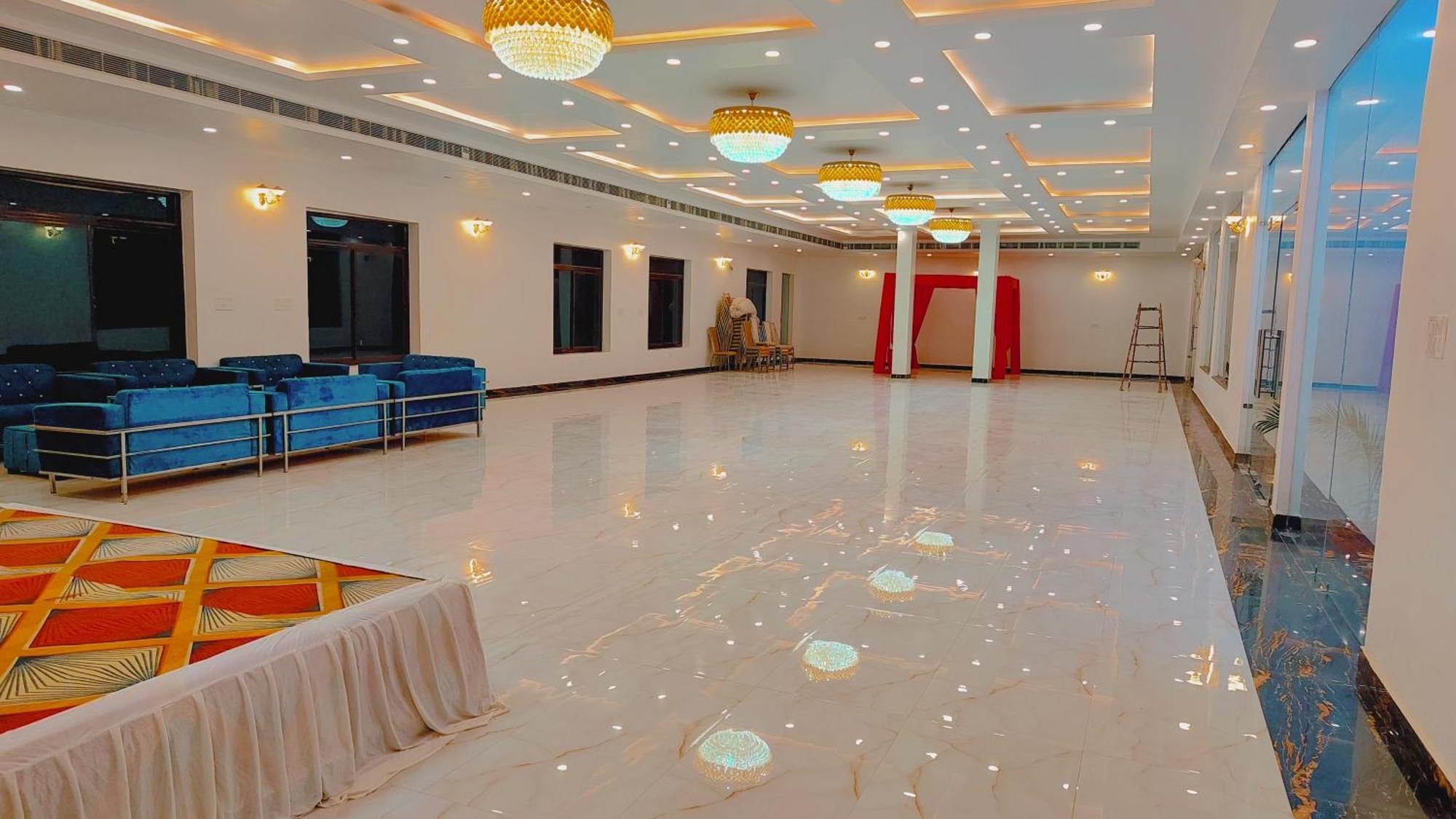 Awadh Samrat Resort Ayodhya Eksteriør bilde