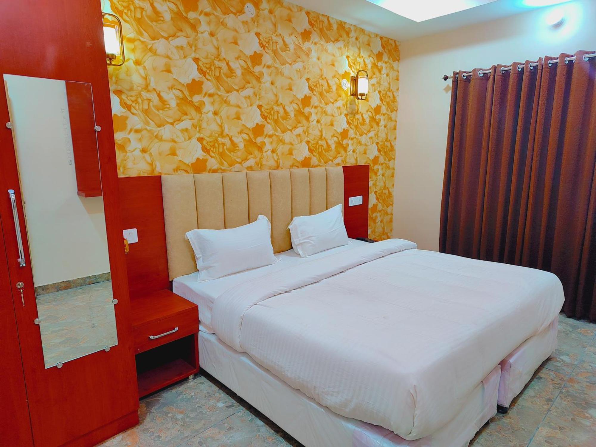 Awadh Samrat Resort Ayodhya Eksteriør bilde