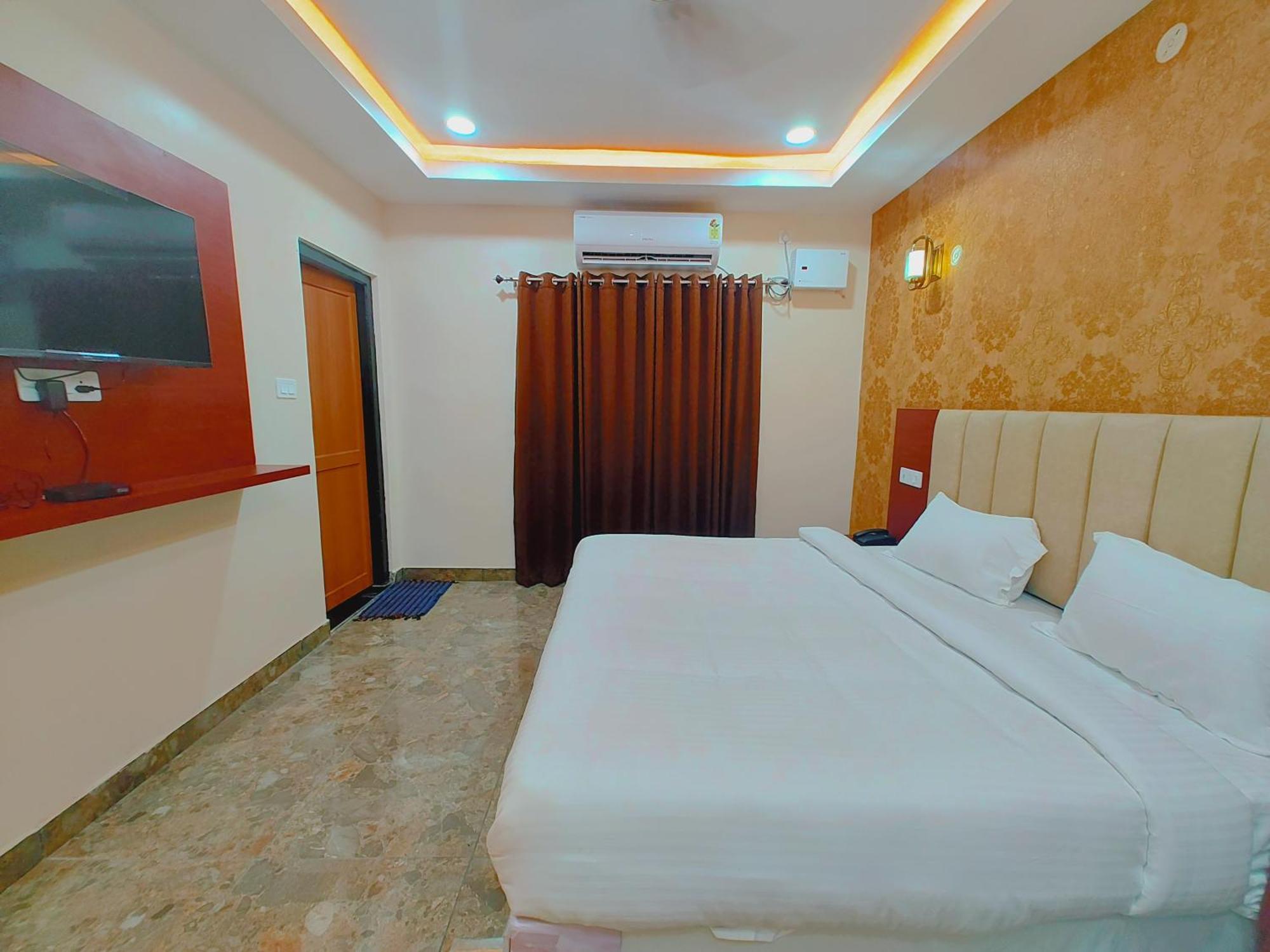 Awadh Samrat Resort Ayodhya Eksteriør bilde
