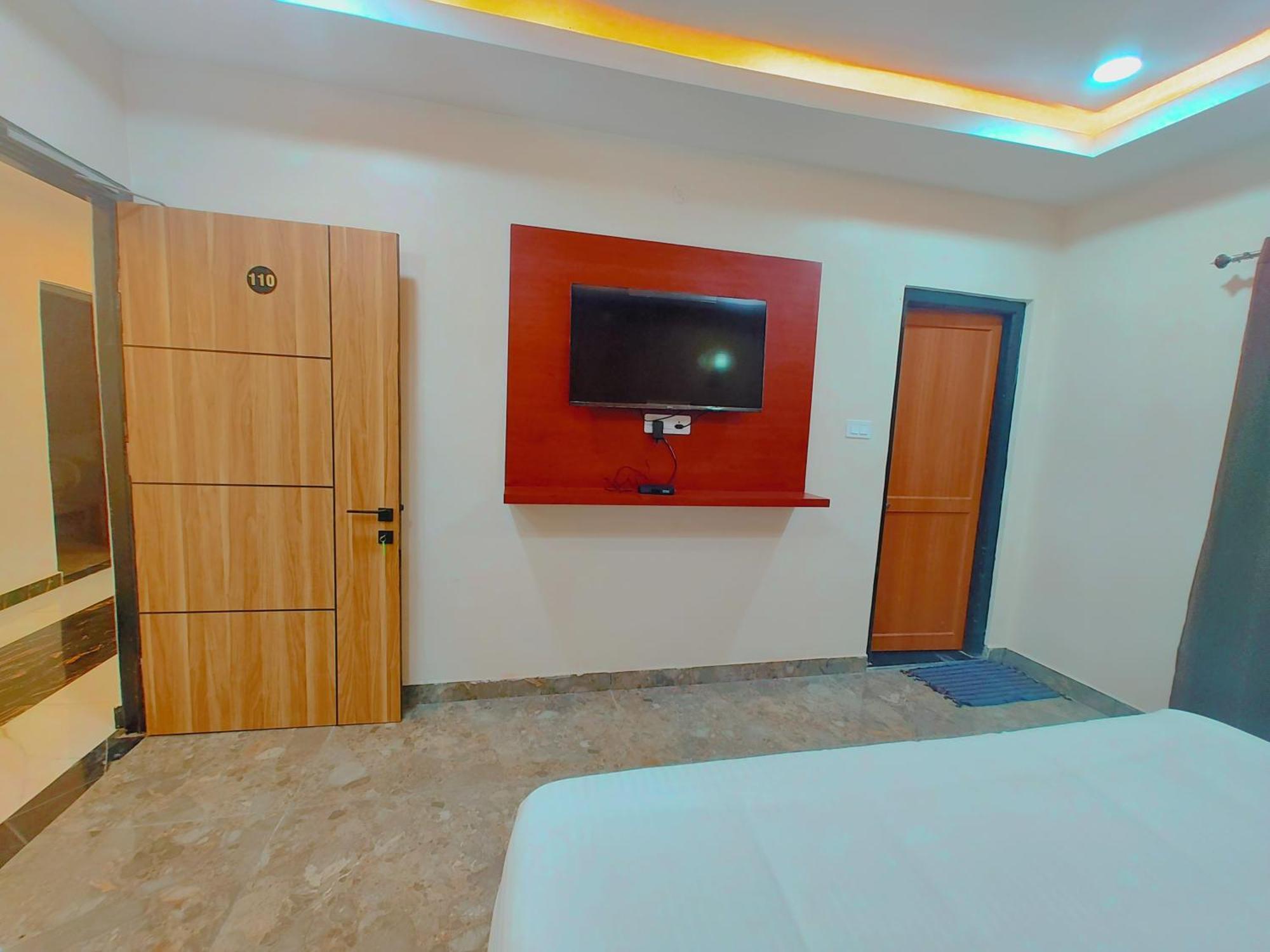 Awadh Samrat Resort Ayodhya Eksteriør bilde